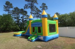 IMG 3343 1745245196 1 Splash Castle Combo Dry